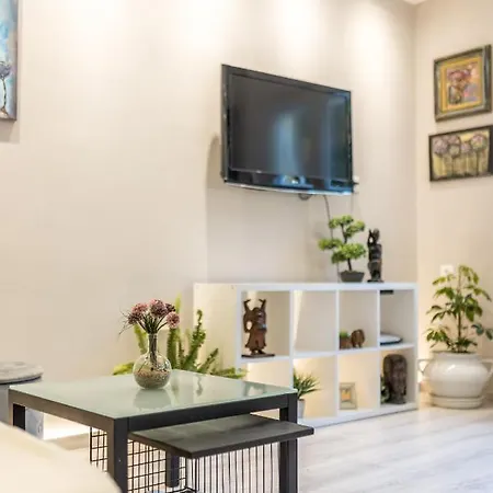 Artistic Chill Art 2+2.centar Of Split.