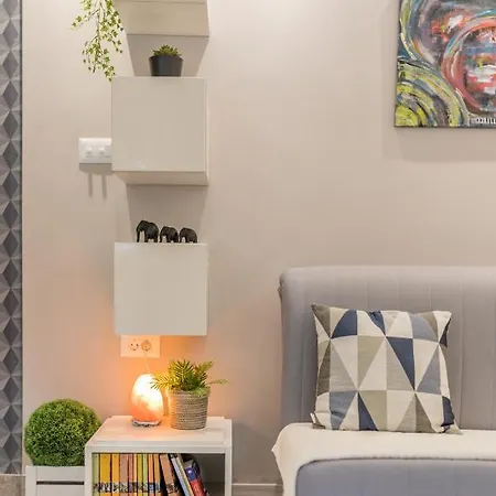 Artistic Chill Art 2+2.centar Of Split. Split